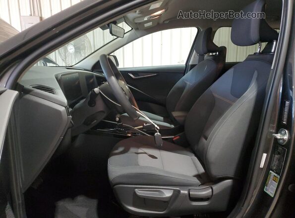 KNDCP3LE6P5104331 2023 KIA NIRO Gray Widok wnętrza z przodu