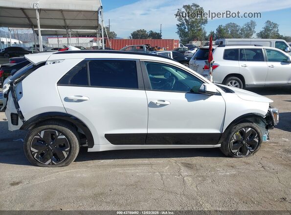 KNDCR3L19S5141275 2025 KIA NIRO EV White სალონის 360-გრადუსიანი ხედი