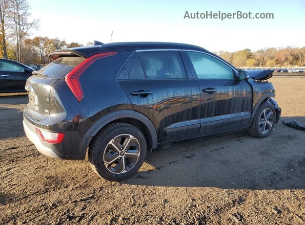 KNDCR3LE1P5077775 2023 KIA NIRO Black Trasero derecho