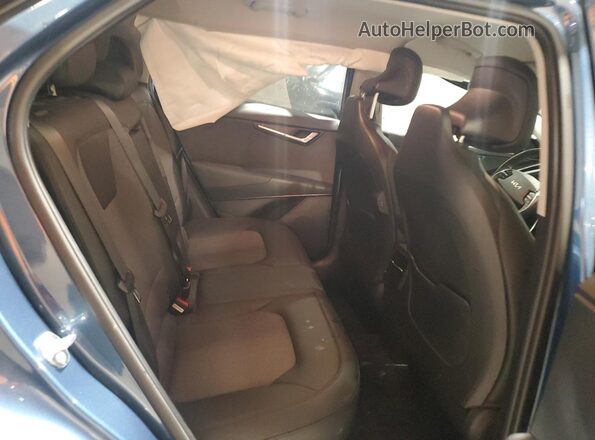 KNDCR3LE3R5124775 2024 KIA NIRO Blue Rear interior view