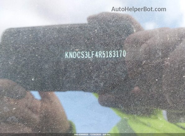 KNDCS3LF4R5183170 2024 KIA NIRO PLUG-IN HYBRID White Rear interior view