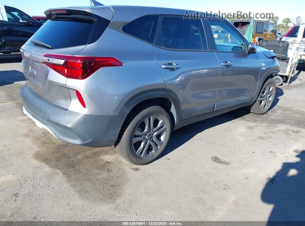 KNDEPCAA3P7423019 2023 KIA SELTOS Silver Задня права чверть