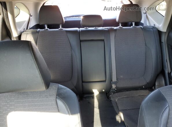 KNDEU2AA2P7371627 2023 KIA SELTOS Gray Widok tylnych siedzeń