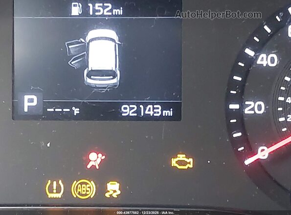 KNDJ23AUXN7828444 2022 KIA SOUL Серебряный 