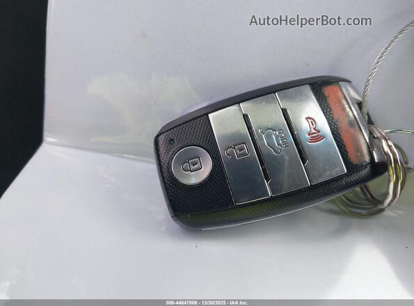 KNDJX3AE2G7007593 2016 KIA SOUL EV White Widok deski rozdzielczej