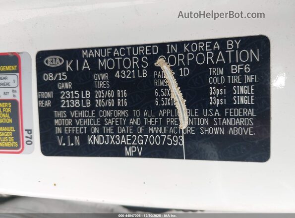 KNDJX3AE2G7007593 2016 KIA SOUL EV White Widok komory silnika