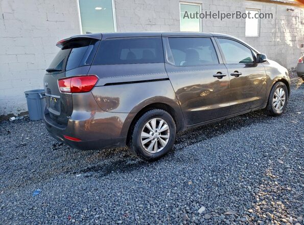 KNDMB5C10J6350451 2018 KIA SEDONA Green 