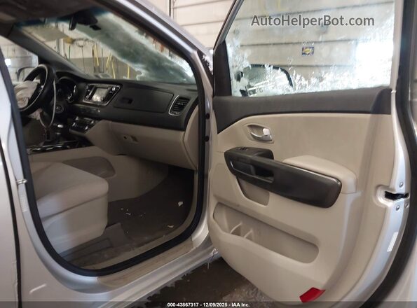 KNDMB5C10L6594023 2020 KIA SEDONA Серебряный 