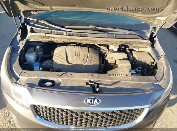KNDMB5C11H6233178 2017 KIA SEDONA Gray Rear view