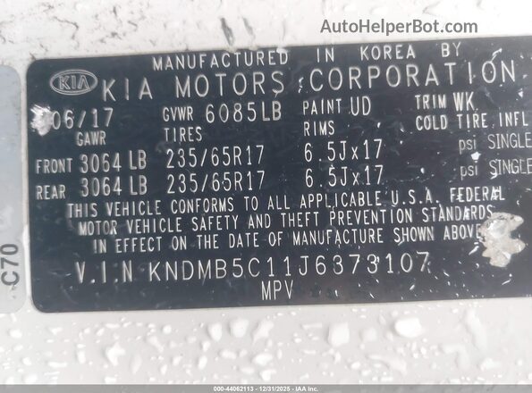 KNDMB5C11J6373107 2018 KIA SEDONA Белый Вид подкапотного пространства