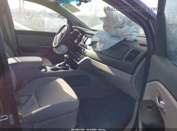 KNDMB5C11M6665232 2021 KIA SEDONA Gray Front interior view