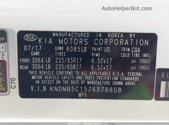 KNDMB5C15J6378858 2018 KIA SEDONA White 