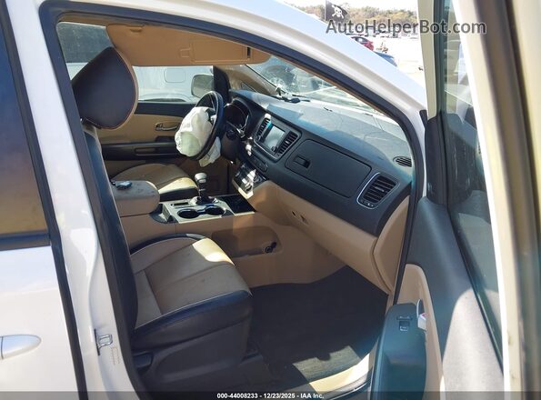 KNDMB5C1XL6577925 2020 KIA SEDONA Белый Вид салона спереди