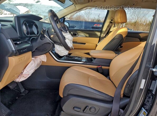 KNDNB4H33R6375137 2024 KIA CARNIVAL Black Вид салону спереду