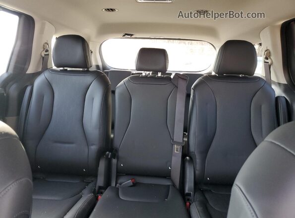 KNDNC5K30T6592275 2026 KIA CARNIVAL Black 