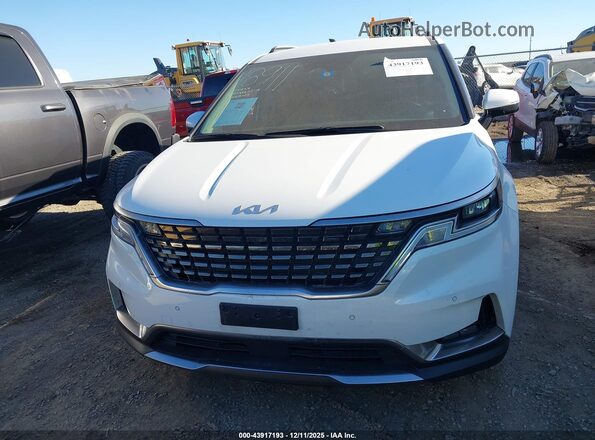 KNDNE5H30P6292937 2023 KIA CARNIVAL MPV White 