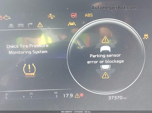 KNDNE5H39P6280043 2023 KIA CARNIVAL MPV Gray 