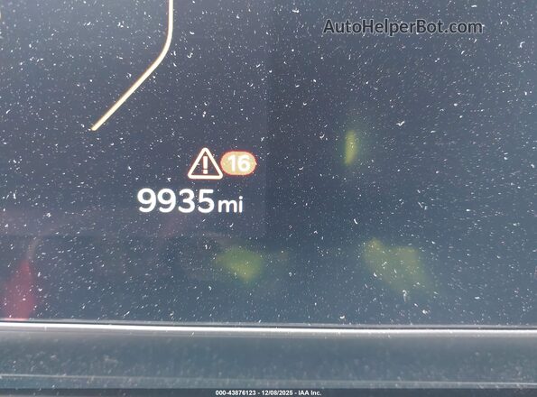 KNDNE5K35S6510646 2025 KIA CARNIVAL MPV White 