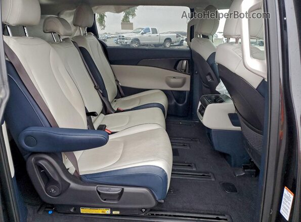 KNDNE5K38S6471647 2025 KIA CARNIVAL Gray 