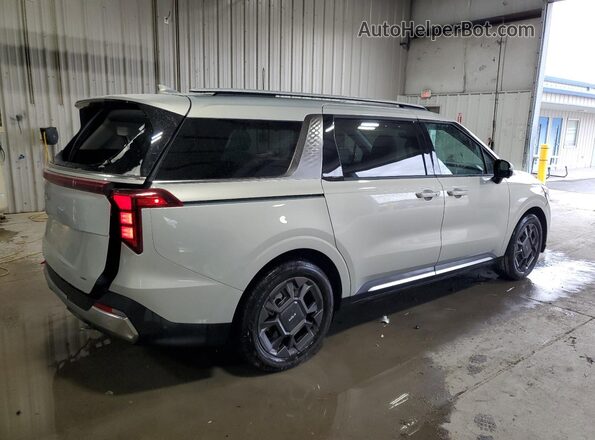 KNDNE5KA4S6066965 2025 KIA CARNIVAL Silver 