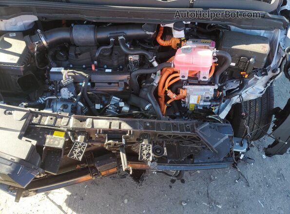 KNDNE5KA8S6050932 2025 KIA CARNIVAL Серый Вид подкапотного пространства