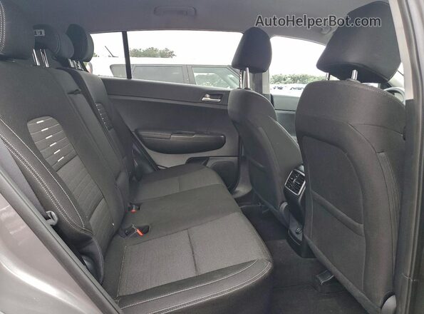 KNDPM3AC9J7449974 2018 KIA SPORTAGE Gray 