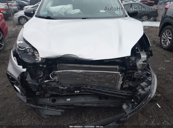 KNDPMCAC0K7541119 2019 KIA SPORTAGE Silver Вид спереду
