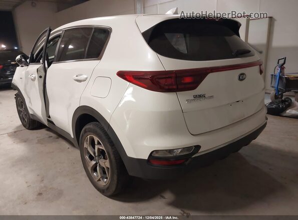 KNDPMCAC4M7905223 2021 KIA SPORTAGE White 