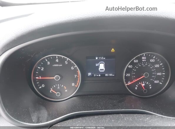 KNDPMCAC9N7955052 2022 KIA SPORTAGE Silver Vista de los asientos traseros