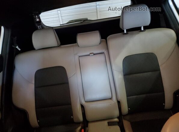 KNDPNCAC2J7442362 2018 KIA SPORTAGE White 