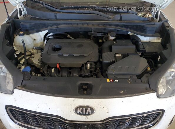 KNDPNCAC2J7442362 2018 KIA SPORTAGE White 