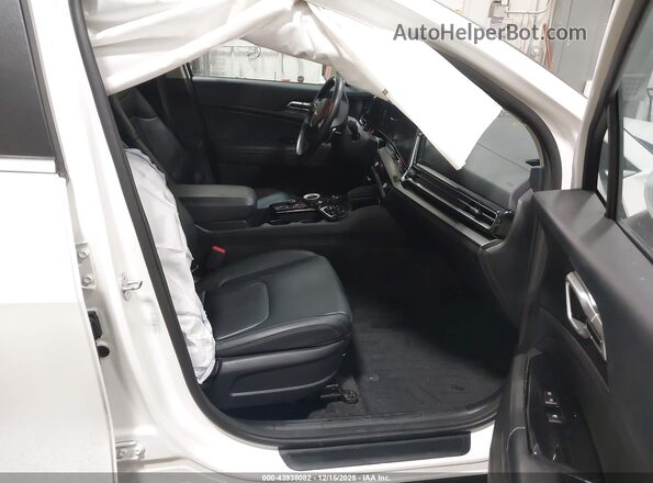 KNDPVCAG0P7082178 2023 KIA SPORTAGE HYBRID White Vista interior delantera