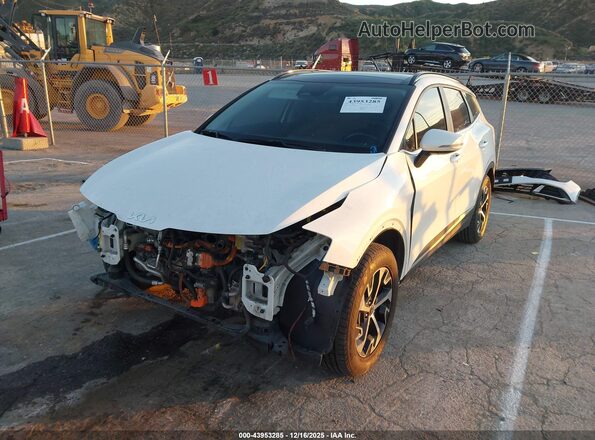 KNDPVCAG6P7025869 2023 KIA SPORTAGE HYBRID White Առջևի ձախ երեք քառորդ տեսարան