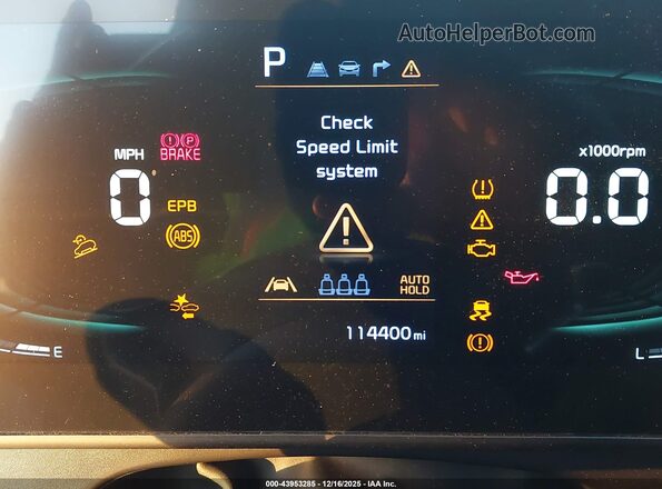KNDPVCAG6P7025869 2023 KIA SPORTAGE HYBRID White 