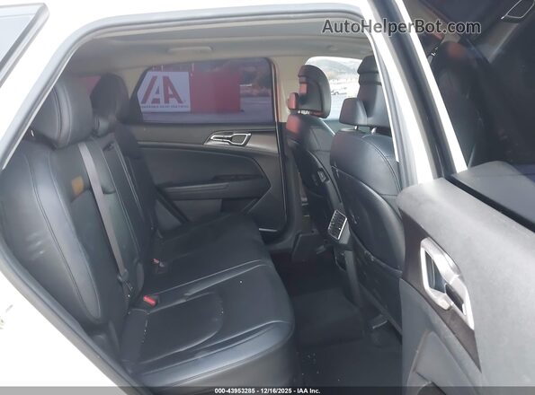 KNDPVCAG6P7025869 2023 KIA SPORTAGE HYBRID White VIN կոդի պիտակի տեսք