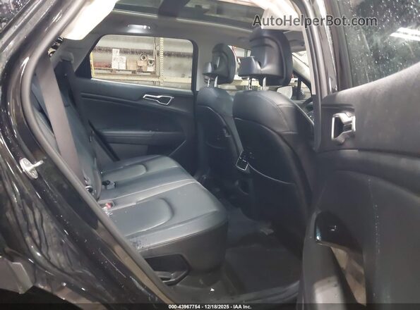 KNDPVCAG8P7026022 2023 KIA SPORTAGE HYBRID Black Vista de la etiqueta del VIN