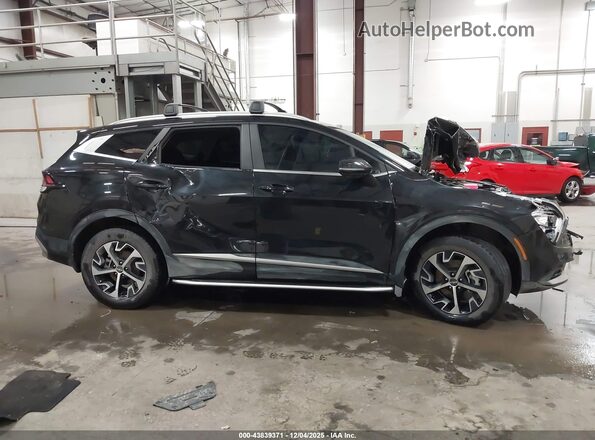 KNDPVCAG9P7098198 2023 KIA SPORTAGE HYBRID Black 360 interior view