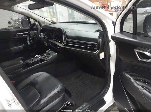 KNDPVCAG9P7112102 2023 KIA SPORTAGE HYBRID White Front interior view