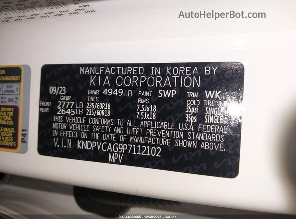 KNDPVCAG9P7112102 2023 KIA SPORTAGE HYBRID White Engine compartment view