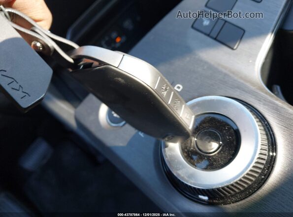 KNDPVDDG4T7305396 2026 KIA SPORTAGE HYBRID Серый Вид панели приборов
