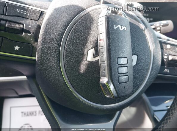 KNDPXCDG9S7175232 2025 KIA SPORTAGE HYBRID Blue Вид панелі приладів