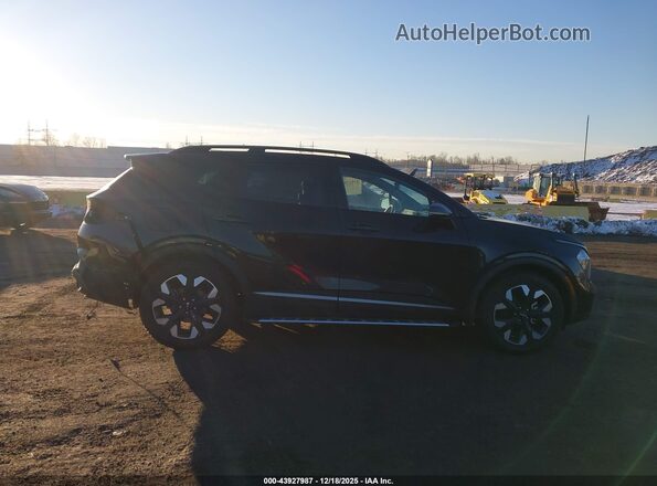 KNDPYDAH9P7061691 2023 KIA SPORTAGE PLUG-IN HYBRID Black Widok wnętrza z tyłu
