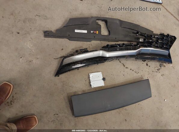 KNDPZDAH2P7034569 2023 KIA SPORTAGE PLUG-IN HYBRID White ხელსაწყოთა პანელის ხედი