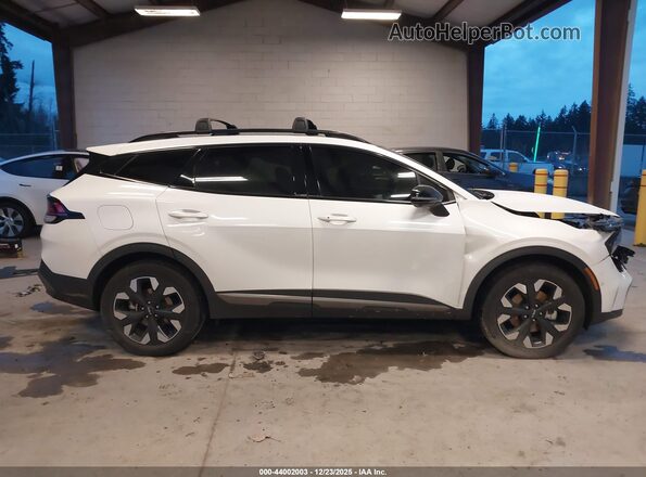 KNDPZDAH2P7034569 2023 KIA SPORTAGE PLUG-IN HYBRID White სალონის 360-გრადუსიანი ხედი