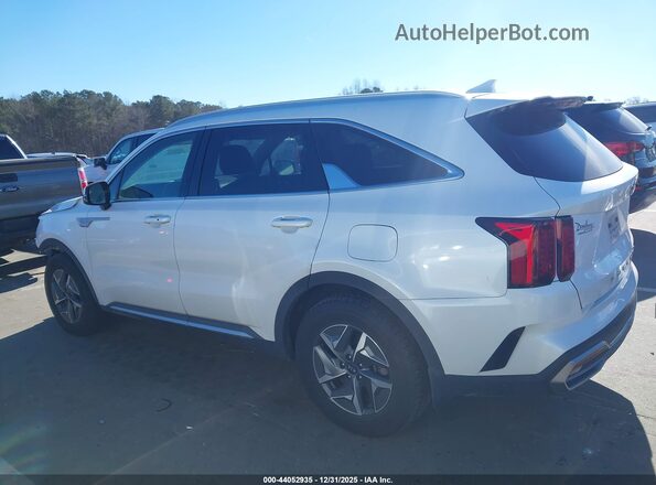 KNDRH4LG7M5050970 2021 KIA SORENTO HYBRID White Սալոնի 360 աստիճան տեսք