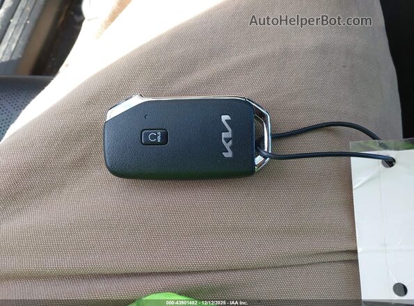 KNDRHDLG1P5209633 2023 KIA SORENTO HYBRID Gray Dashboard view