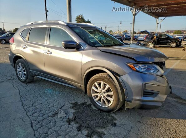 KNMAT2MV0HP589048 2017 NISSAN ROGUE Серебряный Передняя правая четверть
