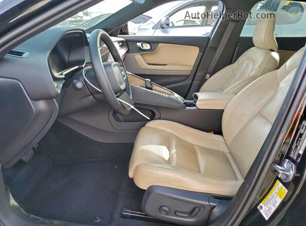 LPSED3KA8ML012525 2021 POLESTAR 2 Black Vista interior delantera