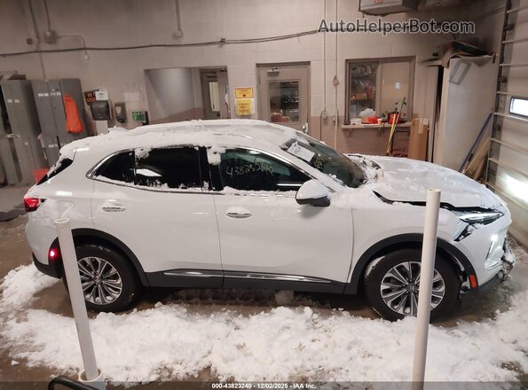 LRBFZME44RD022624 2024 BUICK ENVISION White 