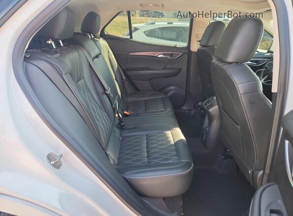 LRBFZRR44ND158365 2022 BUICK ENVISION Белый Вид задней части салона